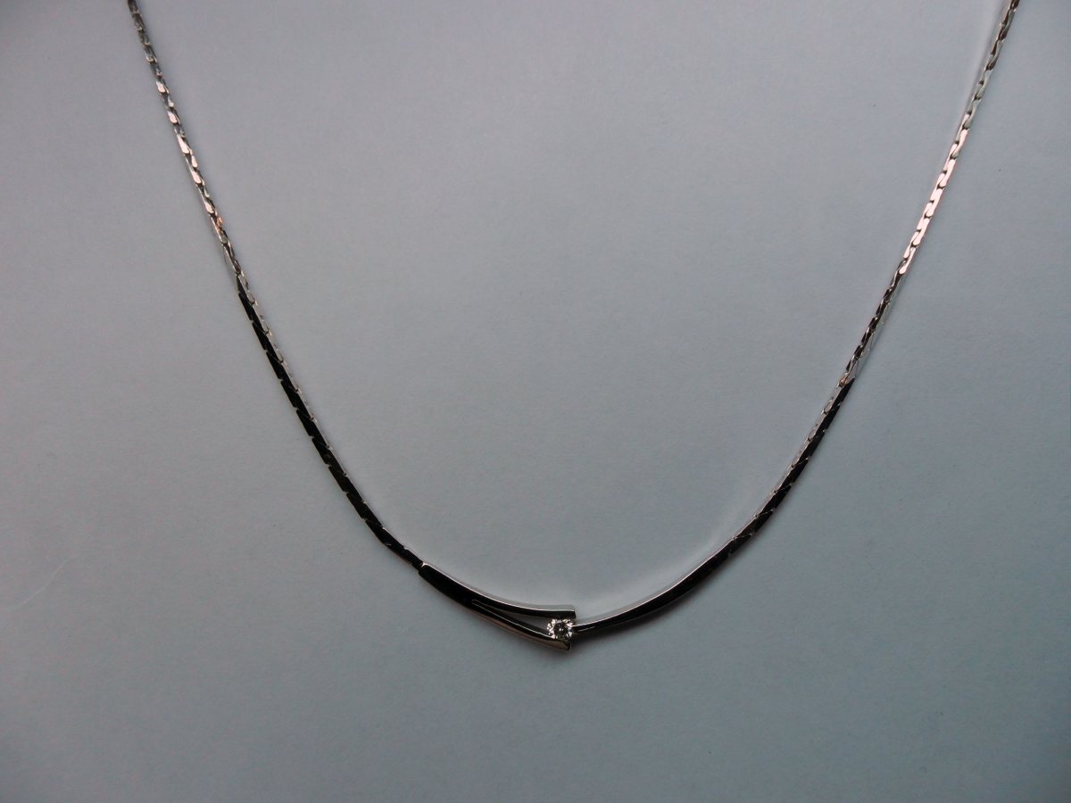 V-Spleet Collier Witgoud 0.08 crt.